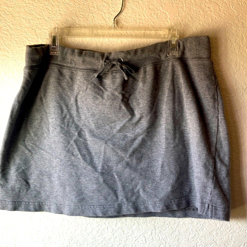 SJB Active 96% Cotton, 4% Spandex Waist Tie Gray Skorts women's XL